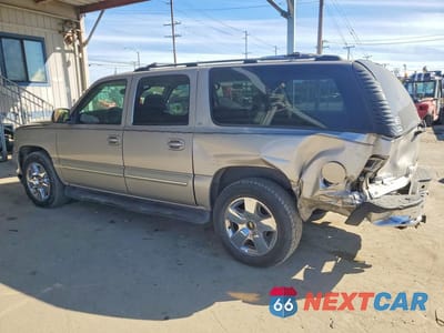 Drugie zdjęcie samochodu z przodu: 2004 CHEVROLET SUBURBAN C1500 VIN:3GNEC16Z04G330223 - miniatura