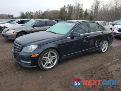2014 MERCEDES-BENZ C 350 4MATIC WDDGF8JBXEA944729 - główne zdjęcie licytacji z USA - miniatura