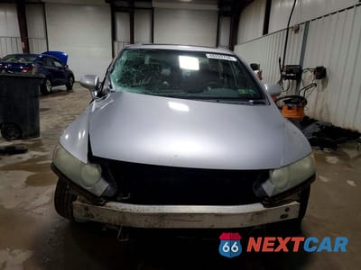 Piąte zdjęcie samochodu w środku: 2006 HONDA CIVIC EX VIN:1HGFA168X6L004432 - miniatura