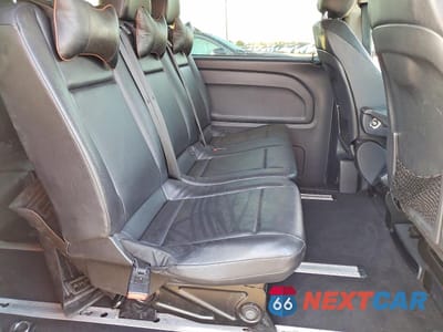 Zdjęcie 11 z 14 samochodu: 2016 MERCEDES-BENZ METRIS VIN:WD4PG2EE6G3090988 - miniatura