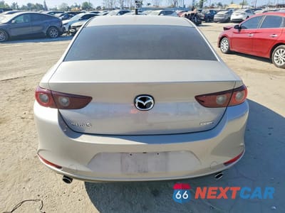 Zdjęcie 6 z 12 samochodu: 2025 MAZDA 3 SELECT SPORT VIN:JM1BPABM0S1769010 - miniatura