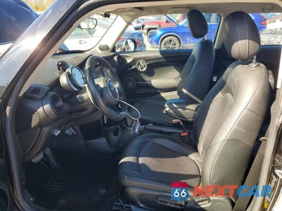 Zdjęcie 7 z 12 samochodu: 2019 MINI COOPER VIN:WMWXP5C53K2H31947 - miniatura