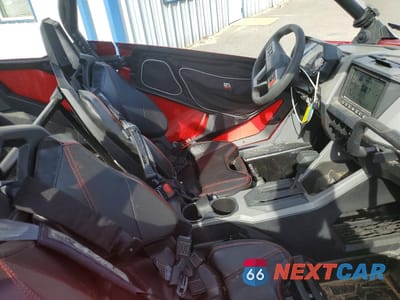 Piąte zdjęcie samochodu w środku: 2023 POLARIS RZR PRO XP 4 ULTIMATE VIN:3NSR4D923PF291630 - miniatura