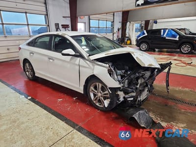 Czwarte zdjęcie samochodu z boku: 2018 HYUNDAI SONATA SEL VIN:5NPE34AF7JH649693 - miniatura