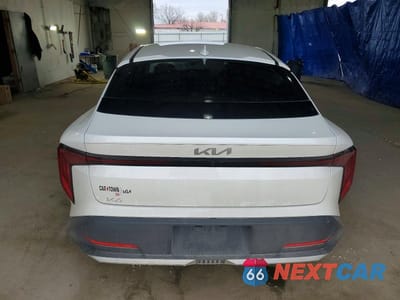 Zdjęcie 6 z 12 samochodu: 2025 KIA K4 LXS VIN:3KPFT4DE2SE182907 - miniatura