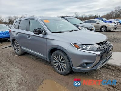 Czwarte zdjęcie samochodu z boku: 2019 MITSUBISHI OUTLANDER SE VIN:JA4AZ3A39KZ005551 - miniatura