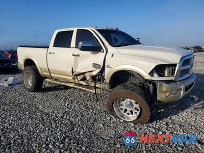 Czwarte zdjęcie samochodu z boku: 2016 RAM 2500 LONGHORN VIN:3C6UR5GL4GG222476 - miniatura