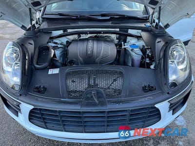 Zdjęcie 8 z 11 samochodu: 2017 PORSCHE MACAN VIN:WP1AA2A52HLB83627 - miniatura