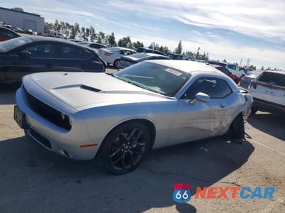2021 DODGE CHALLENGER SXT 2C3CDZAGXMH610835 - główne zdjęcie licytacji z USA - miniatura