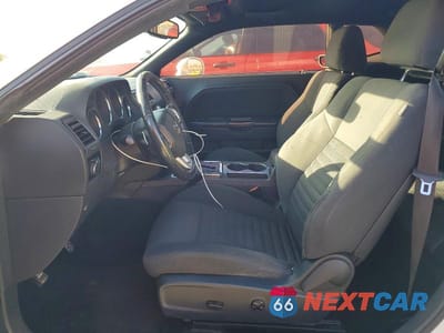 Zdjęcie 7 z 12 samochodu: 2013 DODGE CHALLENGER SXT VIN:2C3CDYAG5DH641940 - miniatura