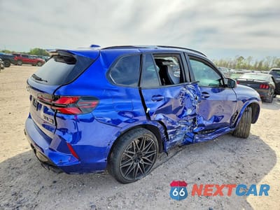 Trzecie zdjęcie samochodu z tyłu: 2024 BMW X5 M COMPETITION VIN:5YM13ET05R9T77511 - miniatura