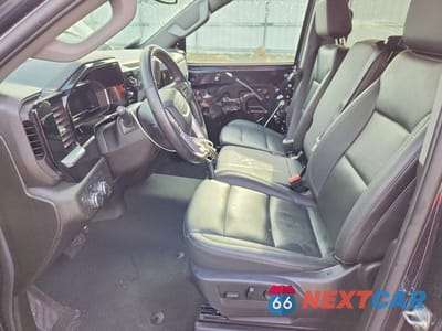 Zdjęcie 7 z 13 samochodu: 2025 GMC SIERRA K1500 SLT VIN:1GTUUDED5SZ226316 - miniatura
