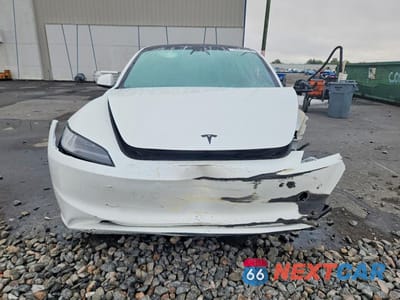 Piąte zdjęcie samochodu w środku: 2025 TESLA MODEL 3 VIN:5YJ3E1EA4SF131586 - miniatura