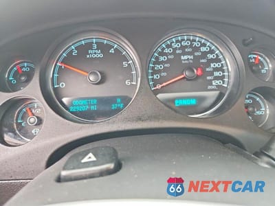 Zdjęcie 9 z 12 samochodu: 2012 CHEVROLET TAHOE K1500 LTZ VIN:1GNSKCE05CR234218 - miniatura