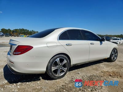 Trzecie zdjęcie samochodu z tyłu: 2019 MERCEDES-BENZ E 300 VIN:WDDZF4JB9KA509343 - miniatura