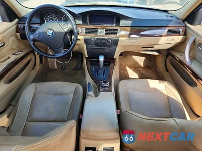 Zdjęcie 8 z 12 samochodu: 2010 BMW 328 I VIN:WBAPH7C52AA175897 - miniatura