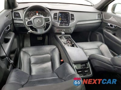 Zdjęcie 8 z 12 samochodu: 2020 VOLVO XC90 T6 MOMENTUM VIN:YV4A22PK4L1532607 - miniatura