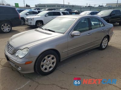 2005 MERCEDES-BENZ C 240 4MATIC WDBRF81J85F638088 - główne zdjęcie licytacji z USA - miniatura