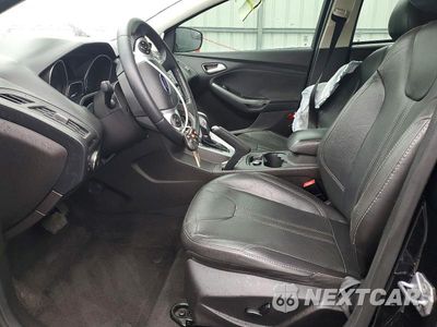 Zdjęcie 7 z 11 samochodu: 2014 FORD FOCUS SE VIN:1FADP3K22EL191297 - miniatura