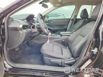 Zdjęcie 7 z 14 samochodu: 2021 NISSAN ALTIMA 2.5 S VIN:1N4BL4BV0MN368659 - miniatura