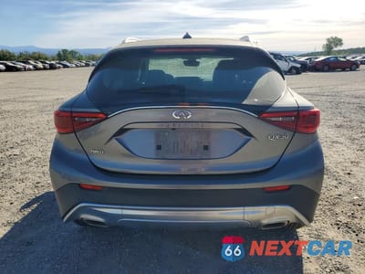 Zdjęcie 6 z 11 samochodu: 2017 INFINITI QX30 LUXURY VIN:SJKCH5CR2HA038197 - miniatura