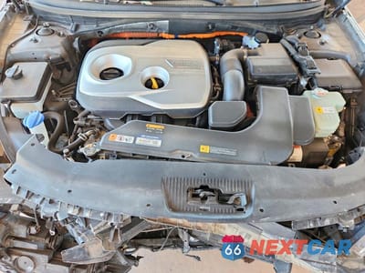 Zdjęcie 11 z 12 samochodu: 2017 HYUNDAI SONATA HYBRID SE VIN:KMHE24L35HA071077 - miniatura