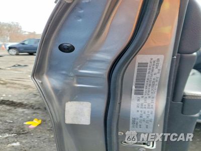 Zdjęcie 12 z 12 samochodu: 2017 JEEP CHEROKEE LIMITED VIN:1C4PJMDB5HW519570 - miniatura