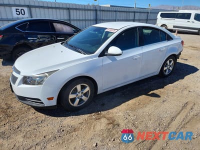 2014 CHEVROLET CRUZE LT 1G1PK5SBXE7165114 - główne zdjęcie licytacji z USA - miniatura
