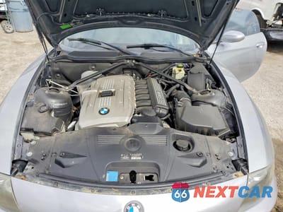 Zdjęcie 11 z 12 samochodu: 2006 BMW Z4 3.0 VIN:4USBU33566LW66447 - miniatura