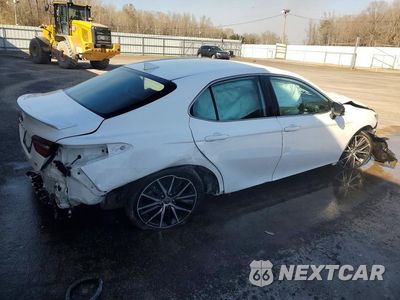 Trzecie zdjęcie samochodu z tyłu: 2022 TOYOTA CAMRY SE VIN:4T1G11AK6NU073192 - miniatura