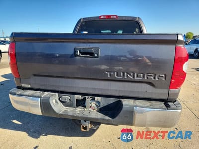 Zdjęcie 6 z 12 samochodu: 2019 TOYOTA TUNDRA SR5 VIN:5TFEM5F14KX136374 - miniatura