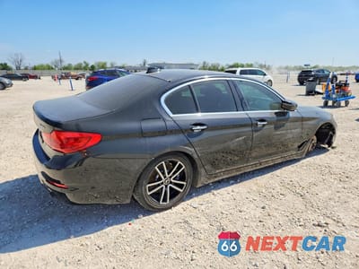 Trzecie zdjęcie samochodu z tyłu: 2018 BMW 530 XI VIN:WBAJA7C57JWA74208 - miniatura