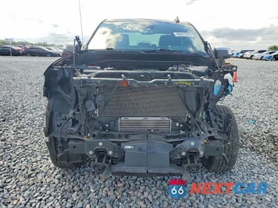 Piąte zdjęcie samochodu w środku: 2023 CHEVROLET SILVERADO K1500 LT-L VIN:1GCPDKEK2PZ226006 - miniatura