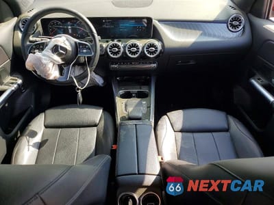 Zdjęcie 8 z 13 samochodu: 2021 MERCEDES-BENZ GLA 250 VIN:W1N4N4GB7MJ151833 - miniatura
