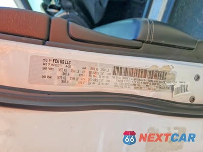 Zdjęcie 13 z 13 samochodu: 2016 JEEP GRAND CHEROKEE LIMITED VIN:1C4RJFBG7GC404200 - miniatura