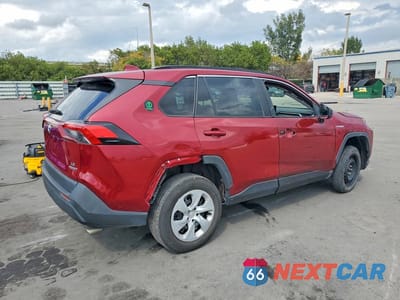 Trzecie zdjęcie samochodu z tyłu: 2021 TOYOTA RAV4 HYBRID LE VIN:4T3LWRFV8MU039939 - miniatura