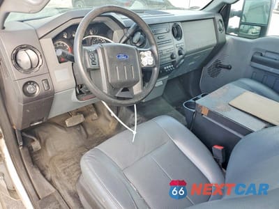 Zdjęcie 8 z 13 samochodu: 2013 FORD F350 SUPER DUTY VIN:1FDRF3A68DEB92377 - miniatura
