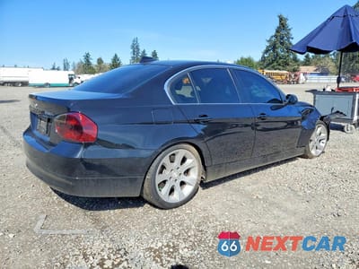 Trzecie zdjęcie samochodu z tyłu: 2006 BMW 330 I VIN:WBAVB33566KS36378 - miniatura