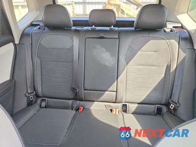 Zdjęcie 10 z 13 samochodu: 2025 VOLKSWAGEN TAOS SE VIN:3VVEC7B24SM023710 - miniatura