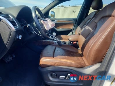 Zdjęcie 7 z 13 samochodu: 2017 AUDI Q5 PREMIUM VIN:WA1C2AFP3HA098362 - miniatura