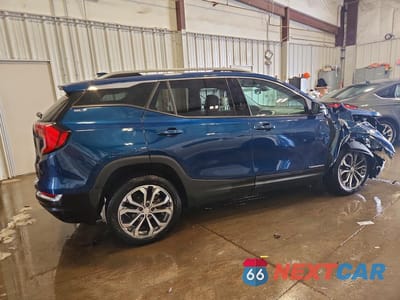 Trzecie zdjęcie samochodu z tyłu: 2021 GMC TERRAIN SLT VIN:3GKALVEV9ML323098 - miniatura