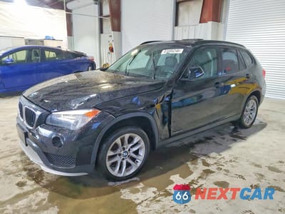 2015 BMW X1 XDRIVE28I WBAVL1C56FVY33126 - główne zdjęcie licytacji z USA - miniatura