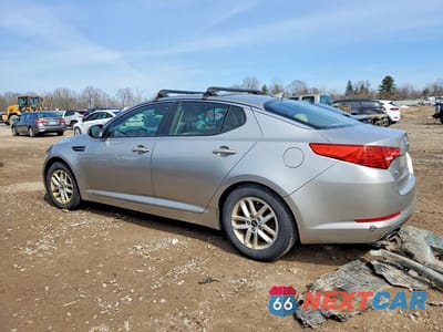 Drugie zdjęcie samochodu z przodu: 2011 KIA OPTIMA LX VIN:KNAGM4A70B5113164 - miniatura