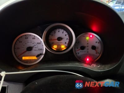 Zdjęcie 9 z 11 samochodu: 2005 TOYOTA RAV4 BASE VIN:JTEGD20V250067115 - miniatura