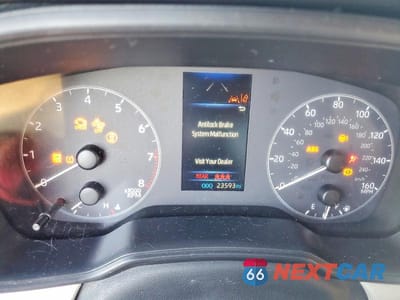 Zdjęcie 9 z 12 samochodu: 2024 TOYOTA COROLLA CROSS L VIN:7MUAAAAG1RV111353 - miniatura