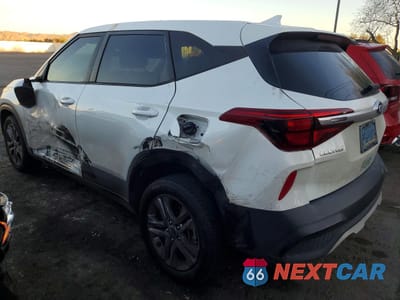 Drugie zdjęcie samochodu z przodu: 2021 KIA SELTOS LX VIN:KNDEPCAA3M7098271 - miniatura