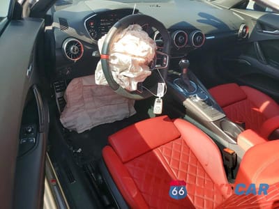 Zdjęcie 8 z 11 samochodu: 2023 AUDI TTS VIN:TRUA1AFV3P1008341 - miniatura