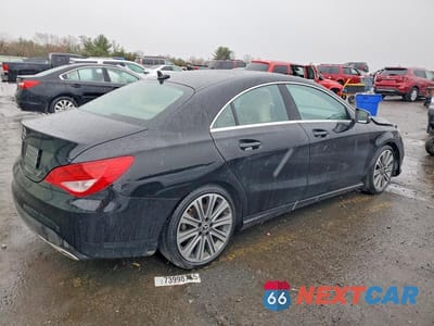 Trzecie zdjęcie samochodu z tyłu: 2019 MERCEDES-BENZ CLA 250 VIN:WDDSJ4EB3KN705121 - miniatura