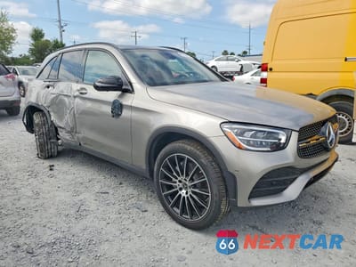 Czwarte zdjęcie samochodu z boku: 2021 MERCEDES-BENZ GLC 300 VIN:W1N0G8DB2MV278065 - miniatura