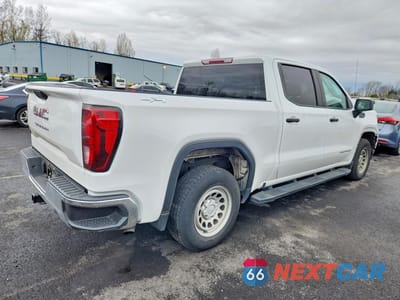 Trzecie zdjęcie samochodu z tyłu: 2023 GMC SIERRA K1500 VIN:1GTPUAEK2PZ205912 - miniatura